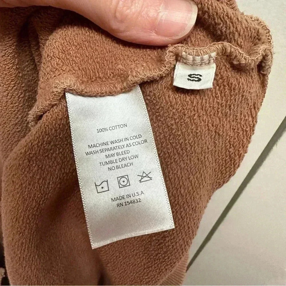 I.S.M.B.S Dreamer Crew Neck Sweatshirt Western Bull Brown Tan Women’s Size Small - Picture 10 of 10